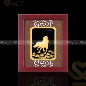 Tranh mã đáo thành công - Quà Tặng Vàng ACT GOLD - Công Ty TNHH Sản Xuất & Thương Mại Quốc Tế ACT